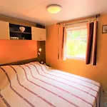 Camping les Pins Maritimes Mobil home 134